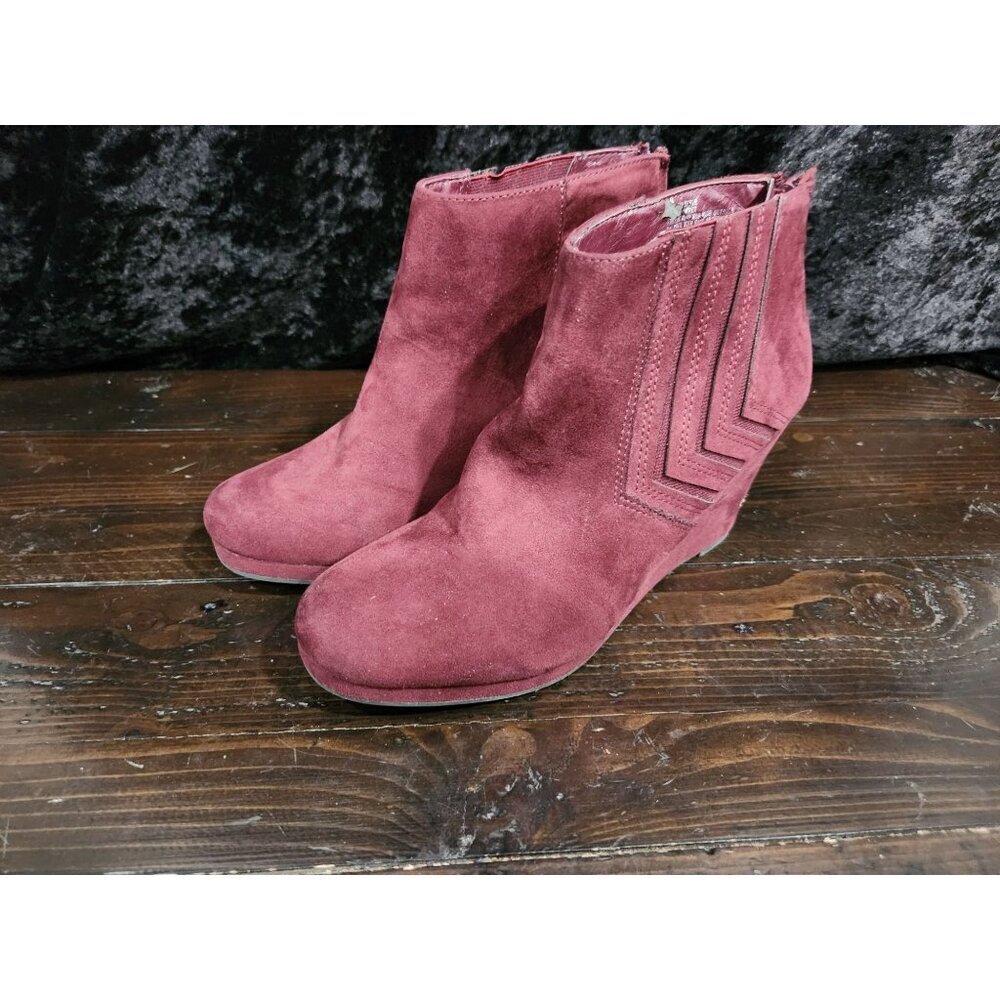 Sugar Juliette Maroon Wedge Ankle Boot Women/Sz. 8M EUC